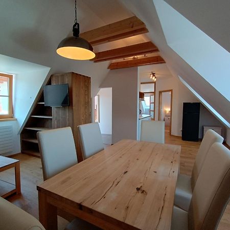 Apartmány Malý mnich Mníšek pod Brdy Exteriér fotografie
