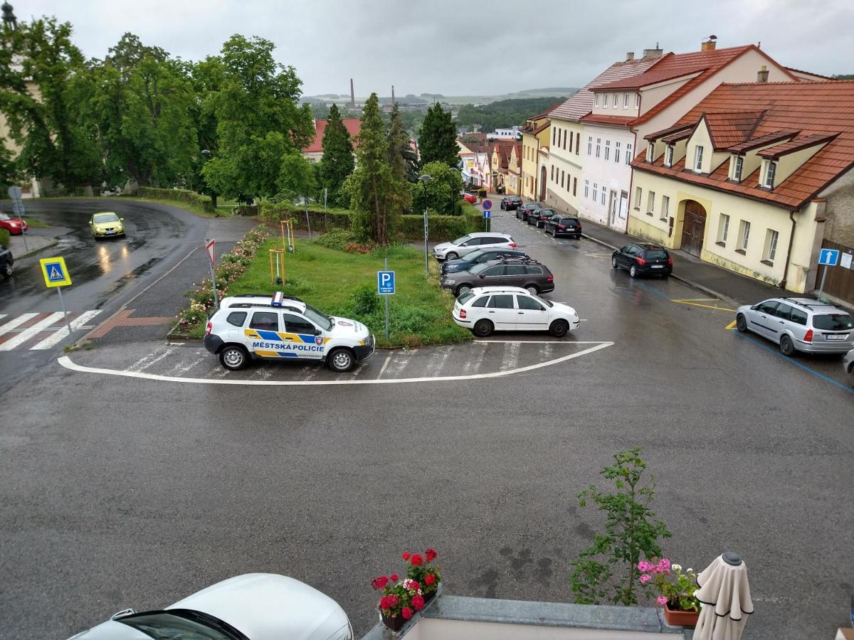 Apartmány Malý mnich Mníšek pod Brdy Exteriér fotografie
