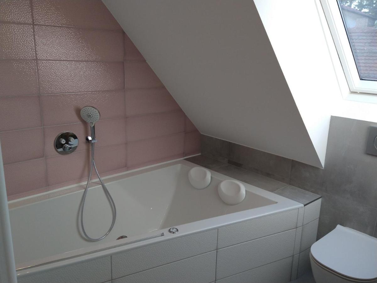 Apartmány Malý mnich Mníšek pod Brdy Exteriér fotografie