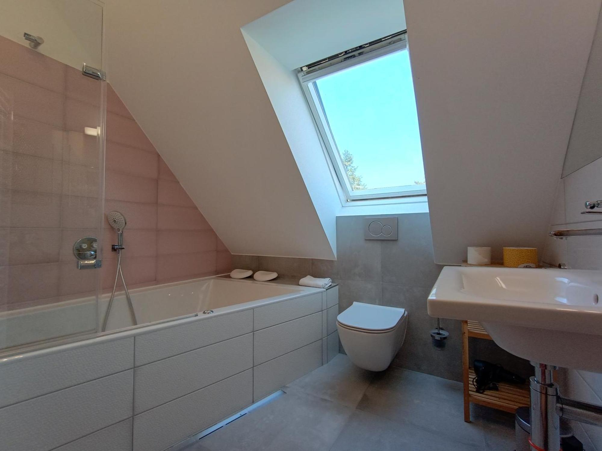 Apartmány Malý mnich Mníšek pod Brdy Exteriér fotografie