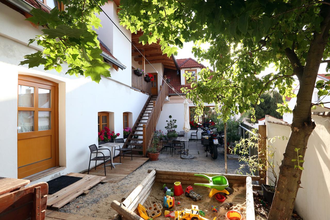 Apartmány Malý mnich Mníšek pod Brdy Exteriér fotografie